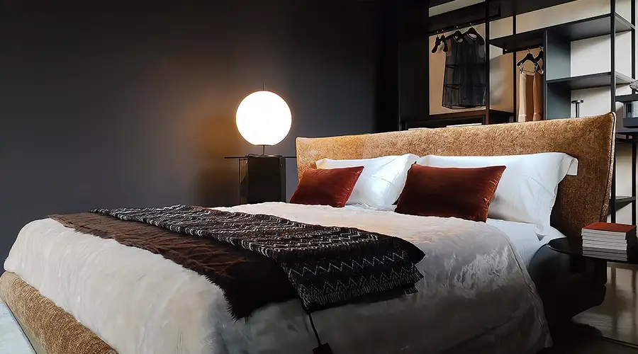 Alys 10 bed by B&B Italia in fabric or leather