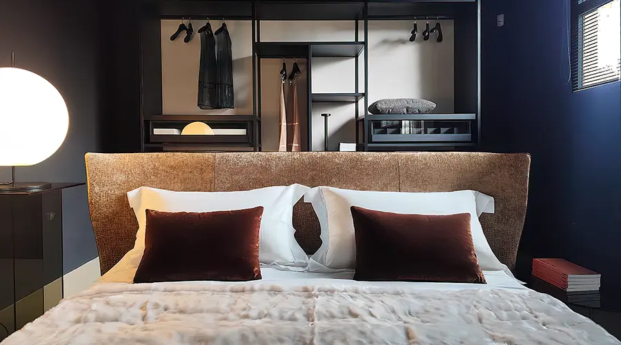 Alys 10 bed by B&B Italia in fabric or leather