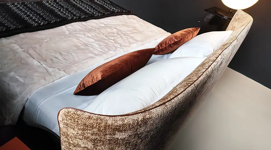 Alys 10 bed by B&B Italia in fabric or leather