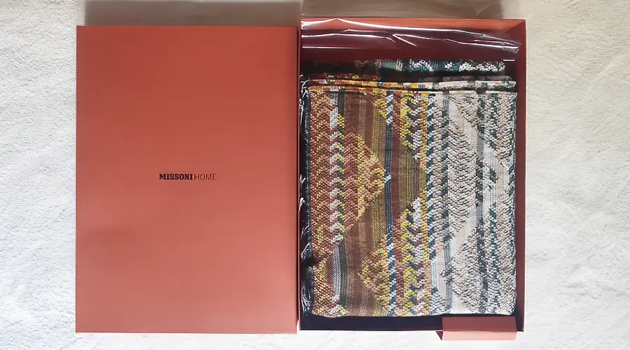 Missoni Home Yannoulis plaid