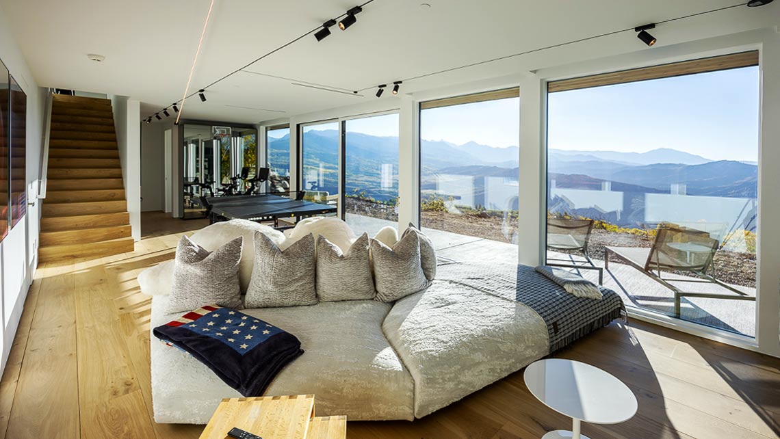 AccaDueHome furnishing history