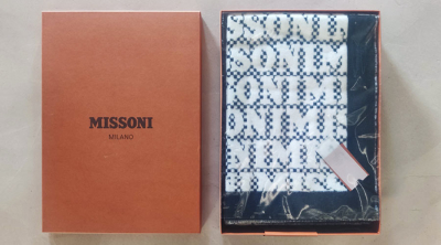 MISSONI LOGOMANIA PLAID DISCOUNTED PRICE