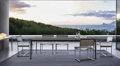 Tavolo Mirto B&amp;B Italia Outdoor Prezzo Outlet