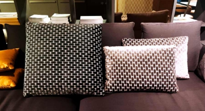 B&amp;B ITALIA CUSCINI DECORATIVI IN VELLUTO PREZZO OUTLET