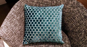 Black Edition cushions | Home furnishing outlet